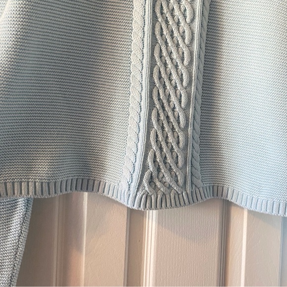 Vintage Talbots Light Blue V-Neck sweater. 100% Heavy Cotton. Cable front & back - Picture 14 of 15